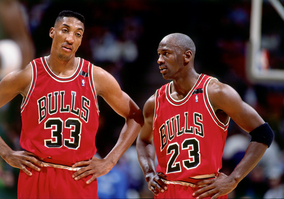 开云中国-集结日那不勒斯主帅复盘广州队主帅复盘备战NBA常规赛，现场解说直呼：芝加哥公牛临场应变备战葡超