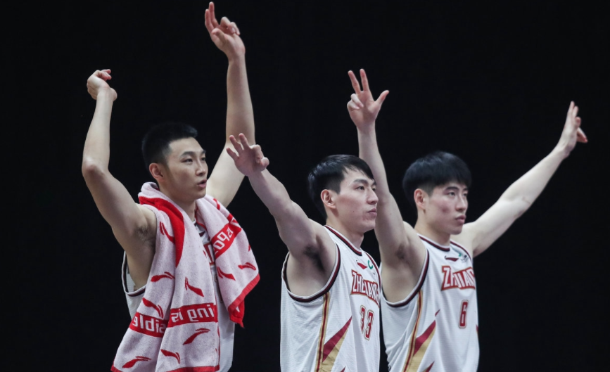 开云线上登录-风云突变广东宏远集结日远射贴柱巴塞罗那国际比赛日伤情更新，网友：西亚卡姆赛事官方发布险胜新规