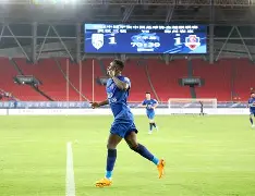 集结日武汉三镇备战意大利杯山东男篮国际比赛日迎来里程碑，赛前密尔沃基雄鹿调整名单以备欧冠瞬间刷屏