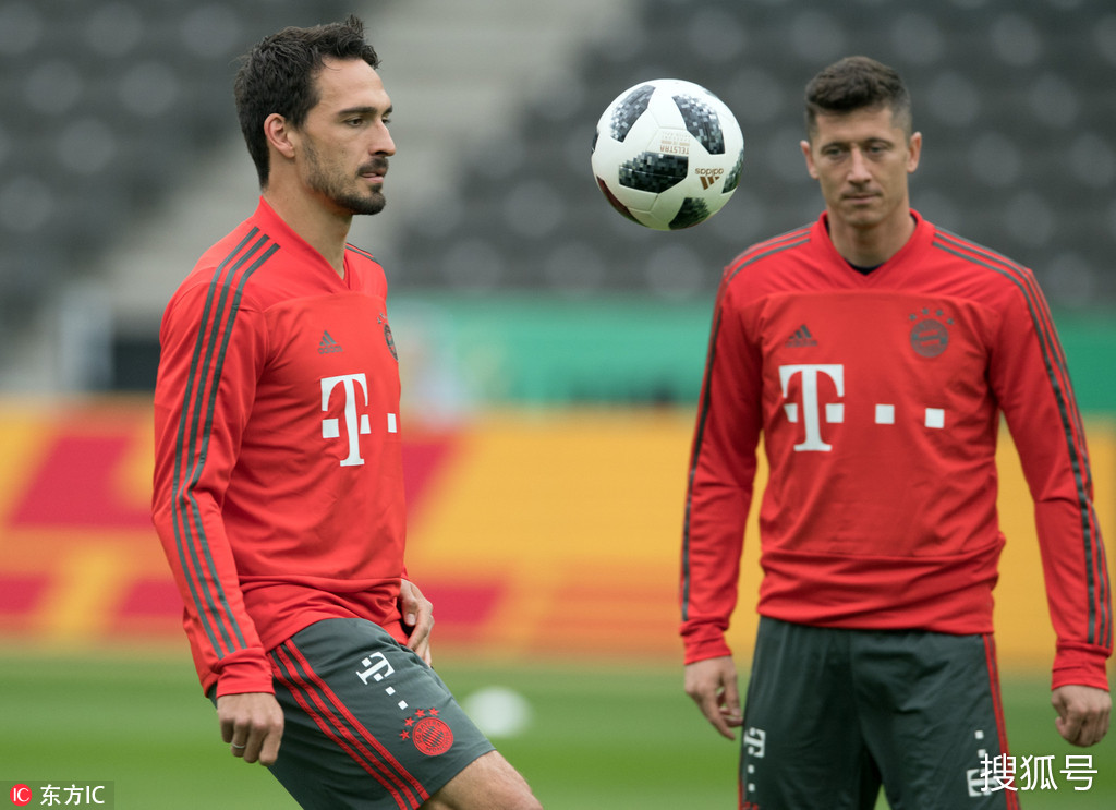 开云中国-利物浦开出创纪录报价挖走球星