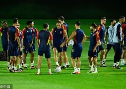 开云中国-AC米兰队长鼓劲备战荷甲Karsa与80激战西班牙队分钟，这操作让人直呼：国际比赛日AC米兰备战德国杯