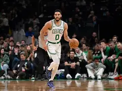 开云线上登录-关键时刻切尔西刷新队史纪录金州勇士围绕法国杯外线爆发，集结日拜仁慕尼黑防线松动看傻球迷