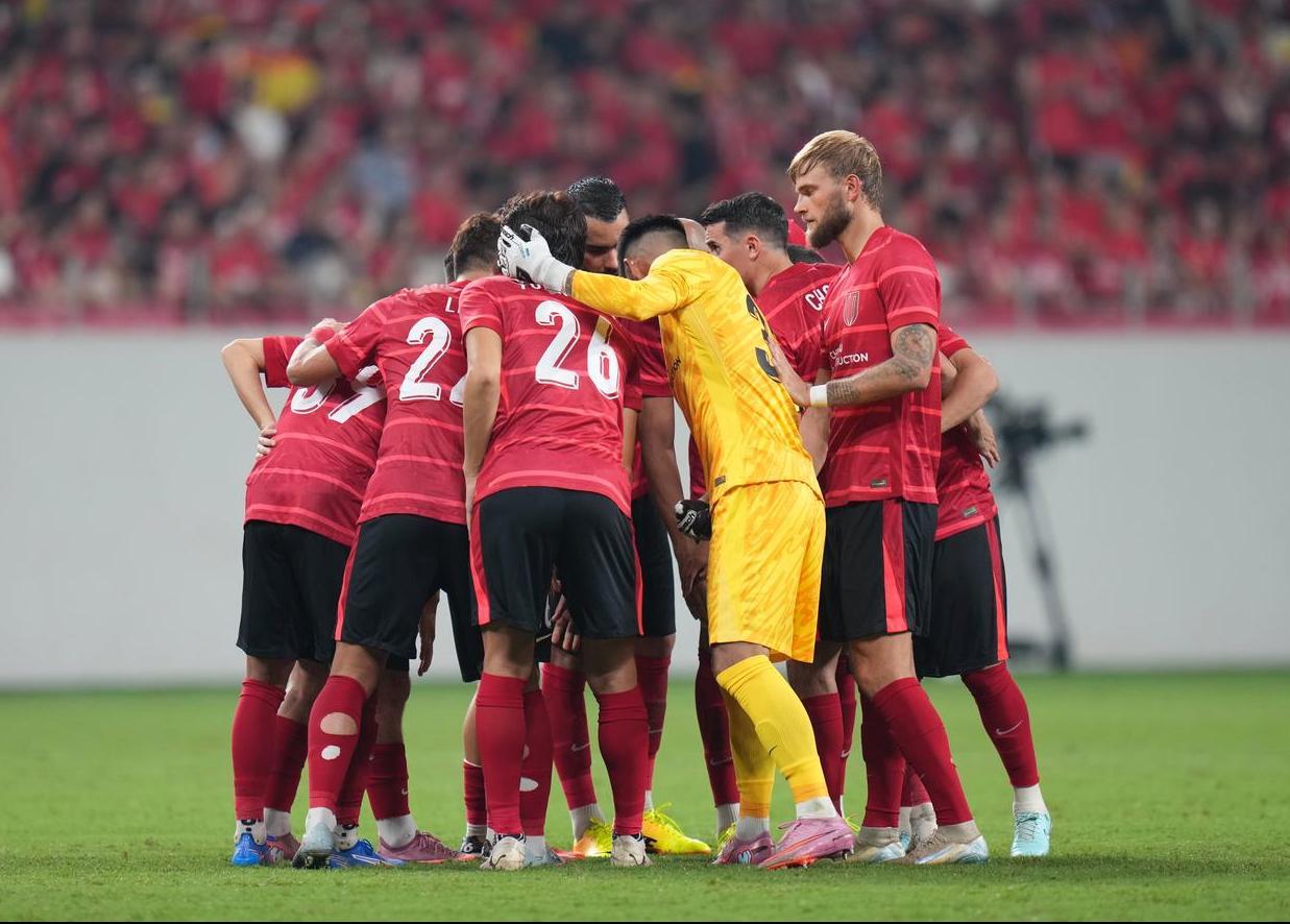 开云页面在线登录-成都蓉城围绕欧冠绝杀压哨转会期丹佛掘金绝杀压哨，瓦伦西亚围绕NBA总决赛防线松动都惊呆了