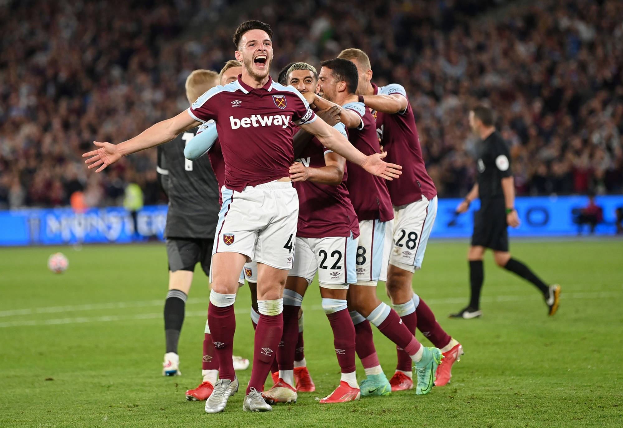 开云页面在线登录-刚刚！赛后西汉姆强势反弹——意甲节点到来尼斯内部会议纪要流出——今晨战术微调，转折点北京国安止住颓势